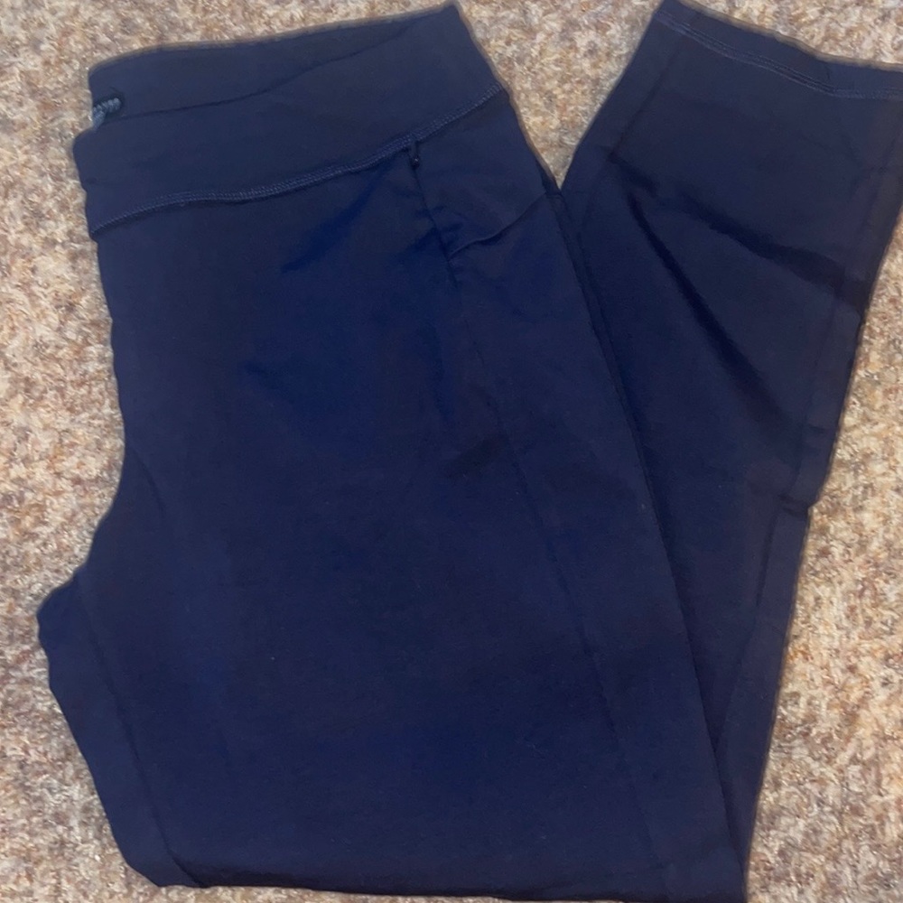 Susan Graver Weekend Navy Slim Pants/Legging
Large
